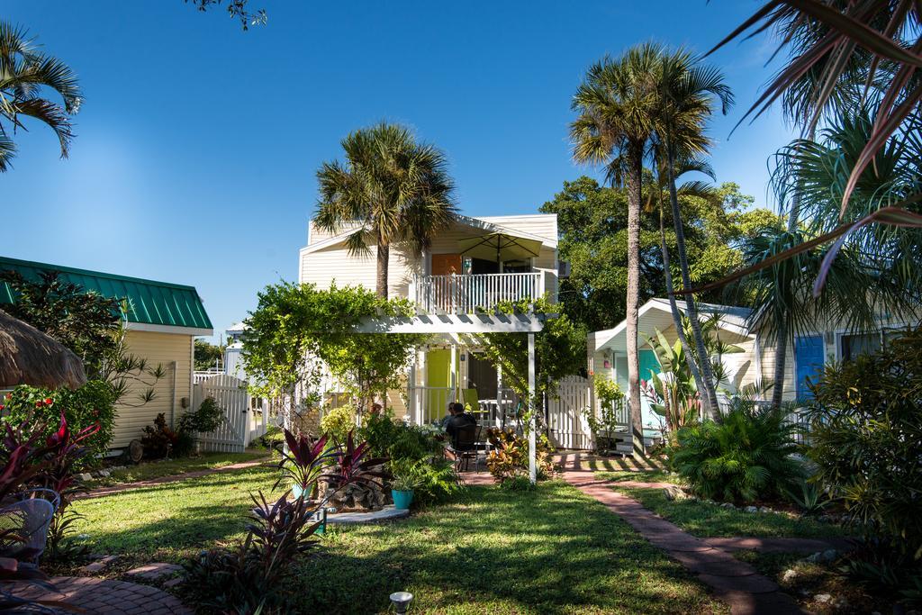 Silver Sands Inn