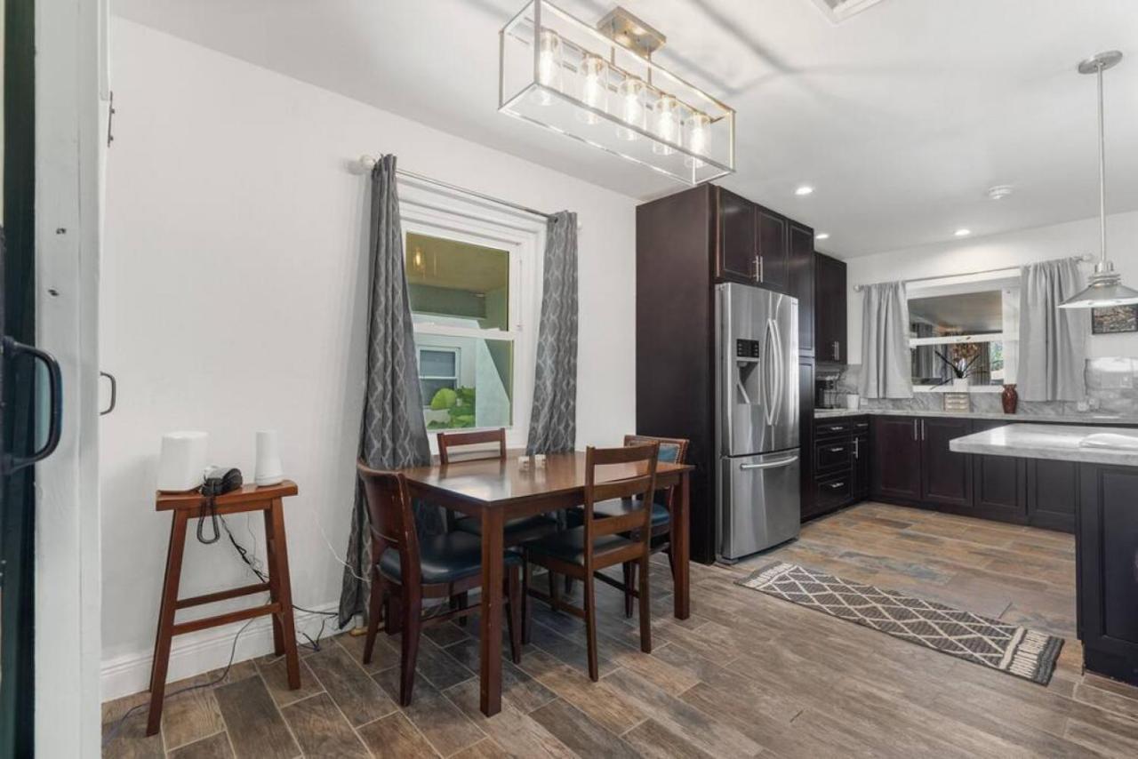 Wileys Paradise Three Bedroom Two Bath Office And Heated Pool *