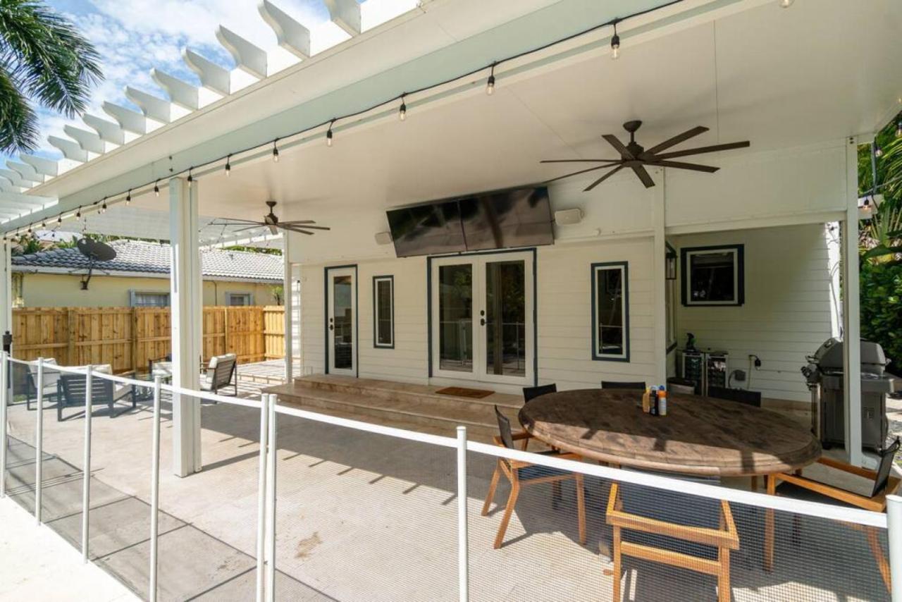 Holiday home Victoria Park Oasis With Heated Pool And