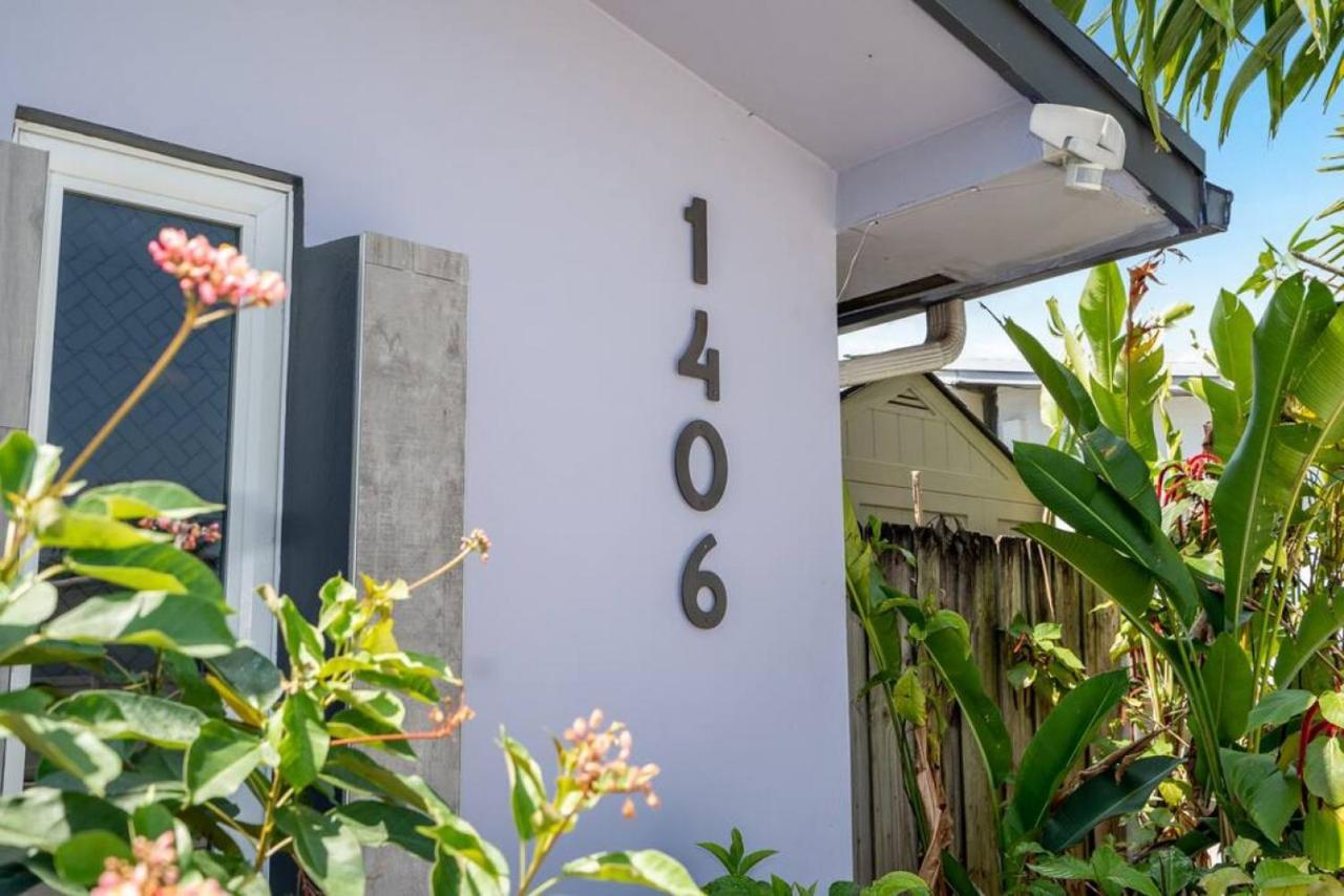 Hollys Hacienda With Heated Pool And Patio Area * Hollywood