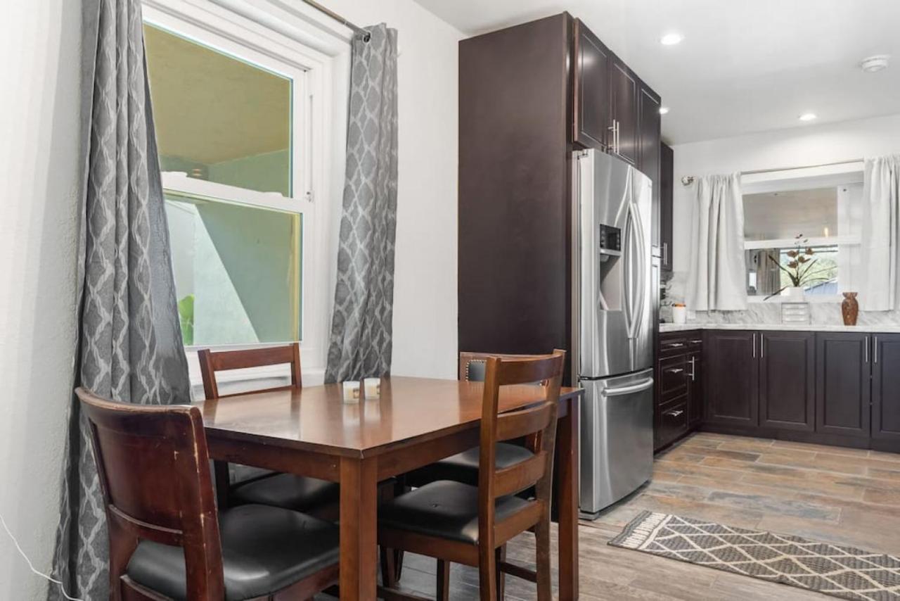 Wileys Paradise Three Bedroom Two Bath Office And Heated Pool Hollywood