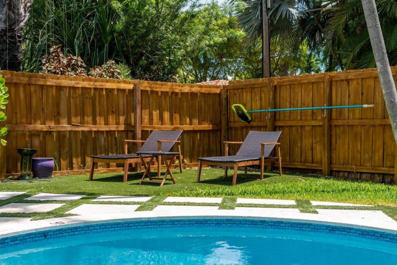 Victoria Park Oasis With Heated Pool And Holiday home