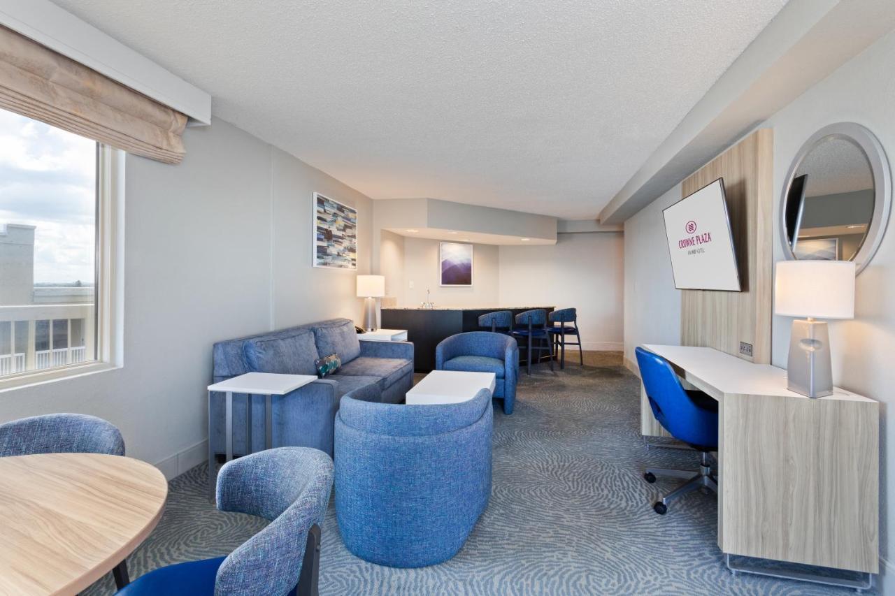 Crowne Plaza Melbourne-oceanfront By Ihg Melbourne