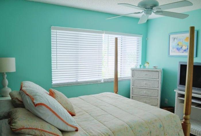 Westbay Point Moorings 274 Apartment *