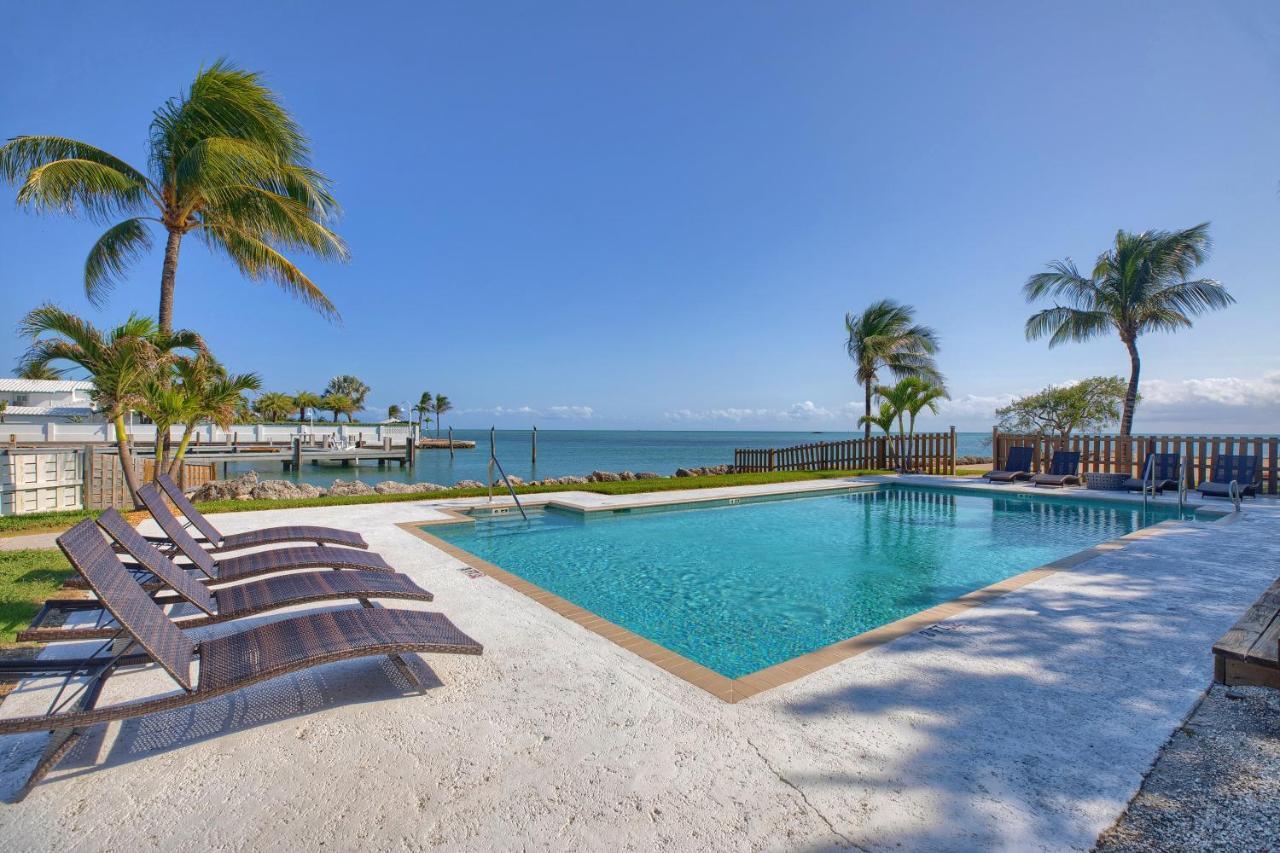 Seascape Resort & Marina Motel
