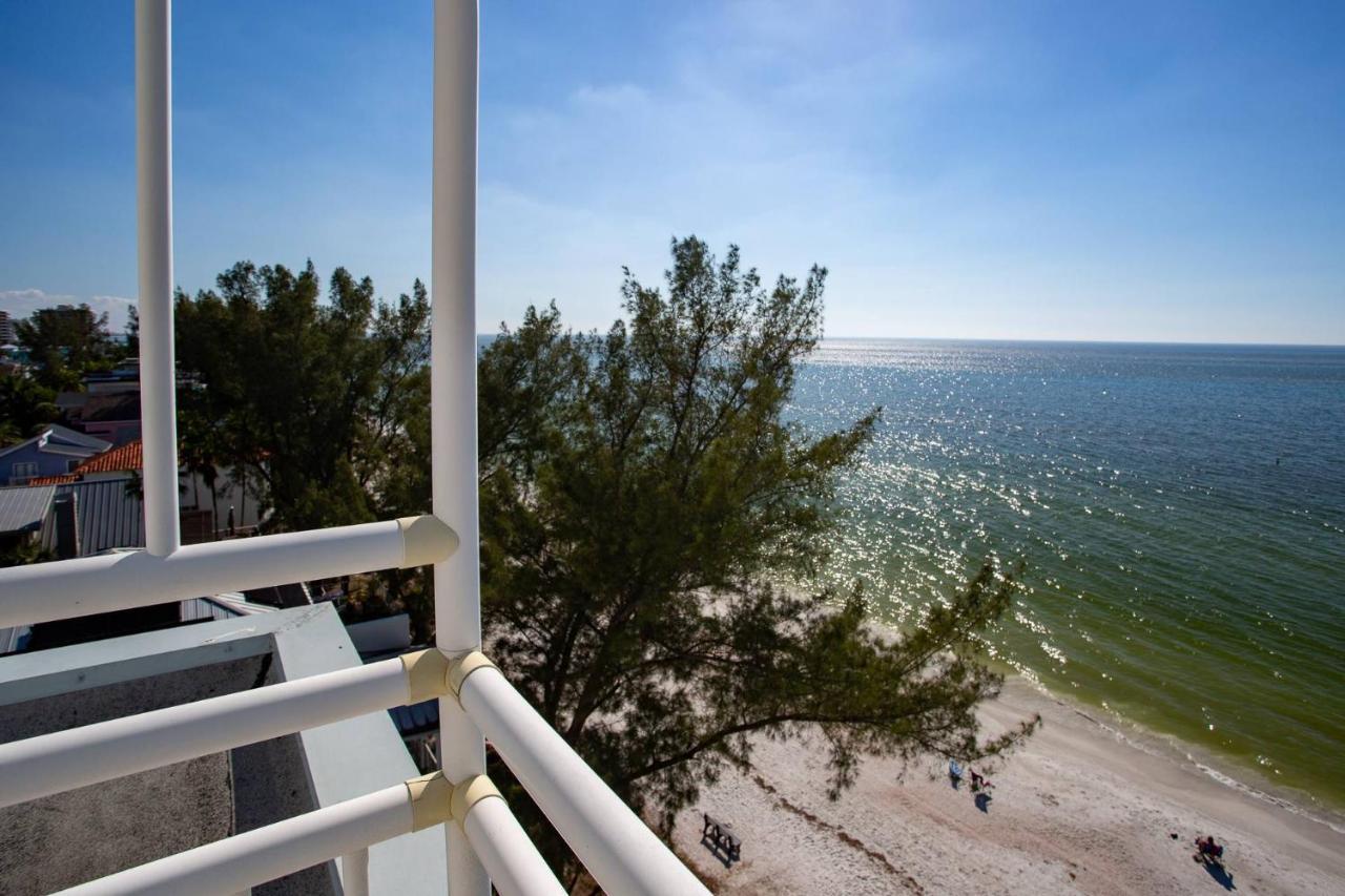 615 - Sunset Chateau Holiday home