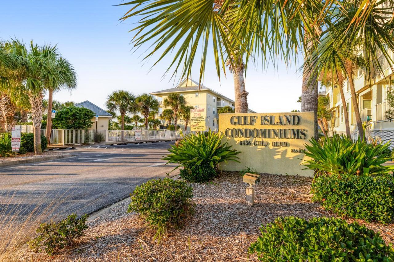 Apartment Gulf Island 422