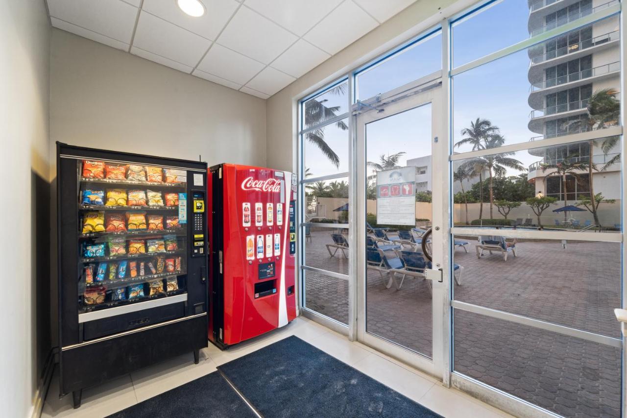 New Ocean View Condo, Direct Access, Pool & Amenities At