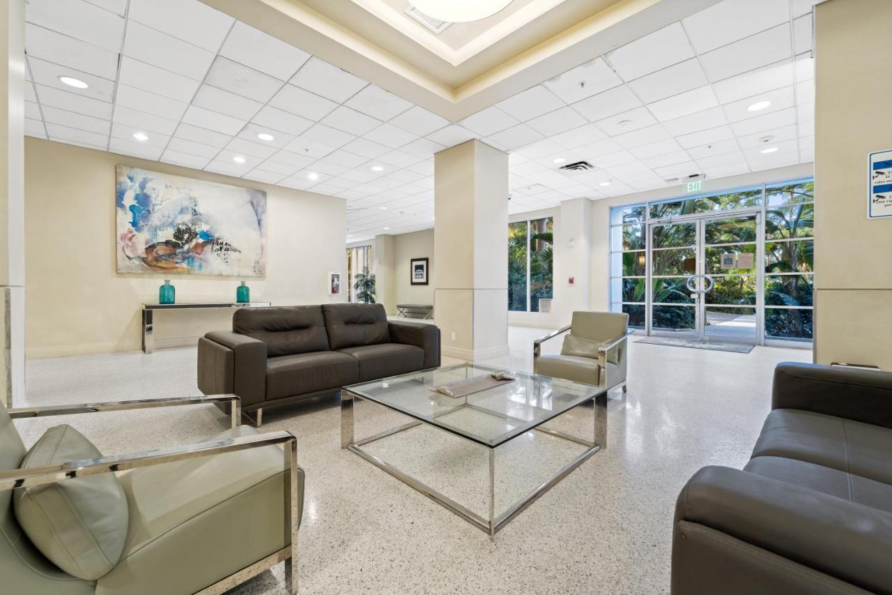 Apartment New Ocean View Condo, Direct Access, Pool & Amenities At Hollywood