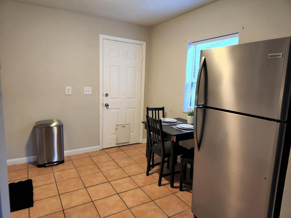 King Bed 2bed1bath Sleeps 5 Close To Town Center Downtown Beach Mayo Clinic New * Jacksonville