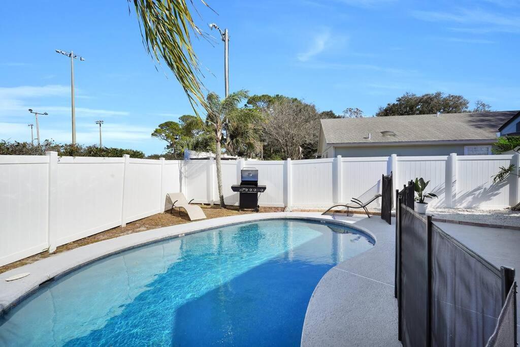 Jax Luxury Oasis W/ Private Pool/jacuzzi Tub Villa