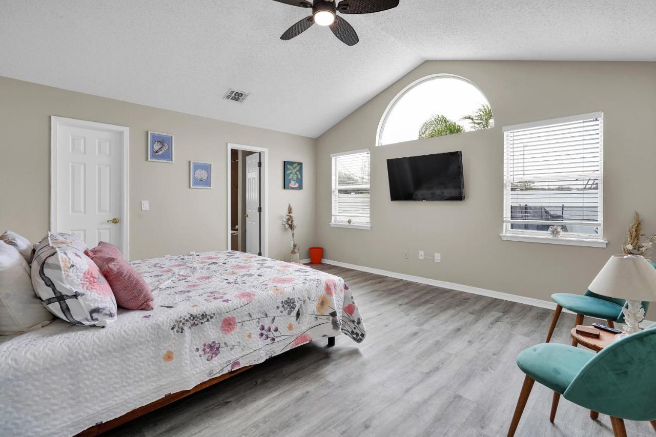 Jax Luxury Oasis W/ Private Pool/jacuzzi Tub Jacksonville Beach