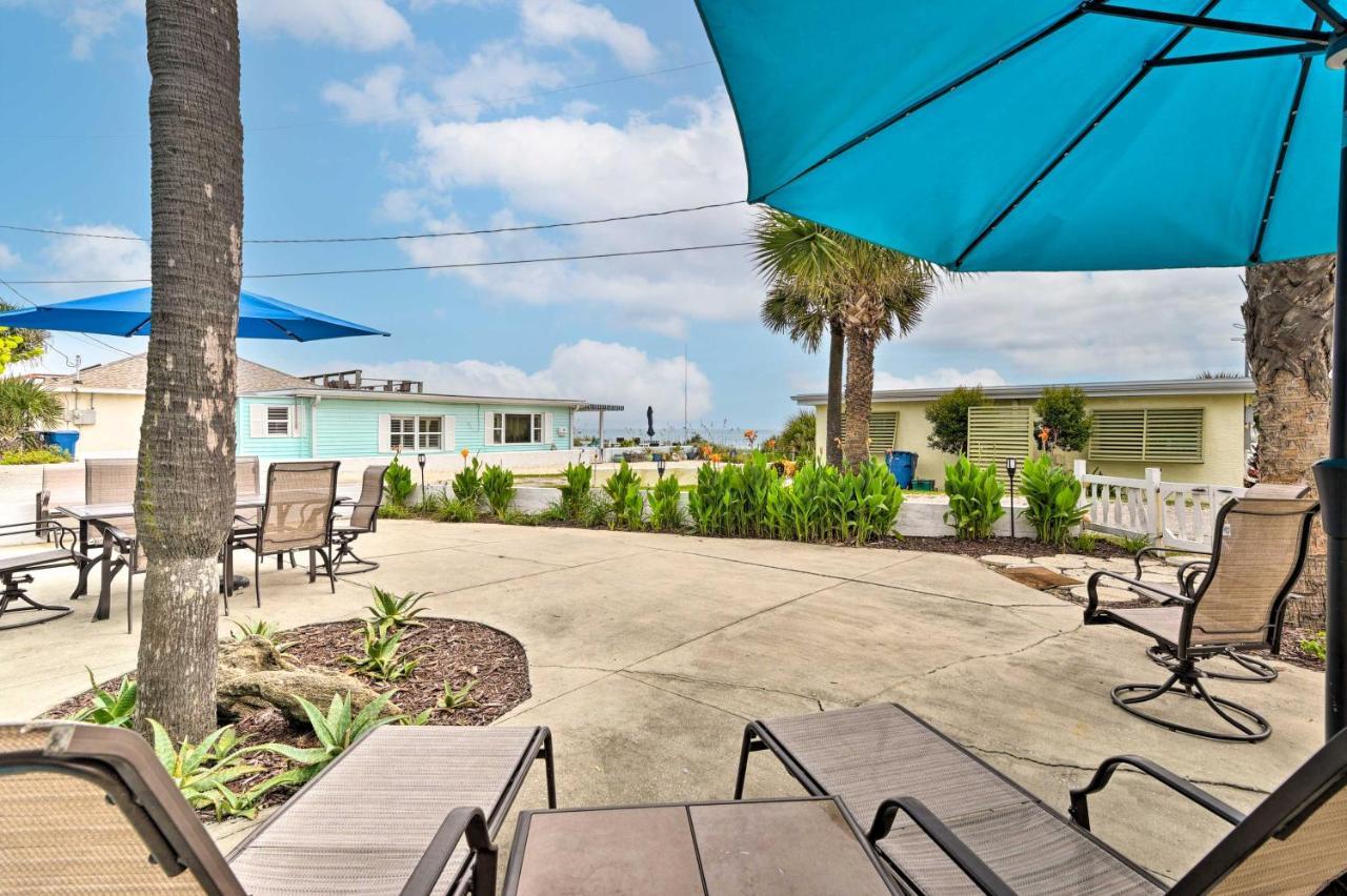 Holiday home Ormond Retreat With Deck - Steps To Ocean!