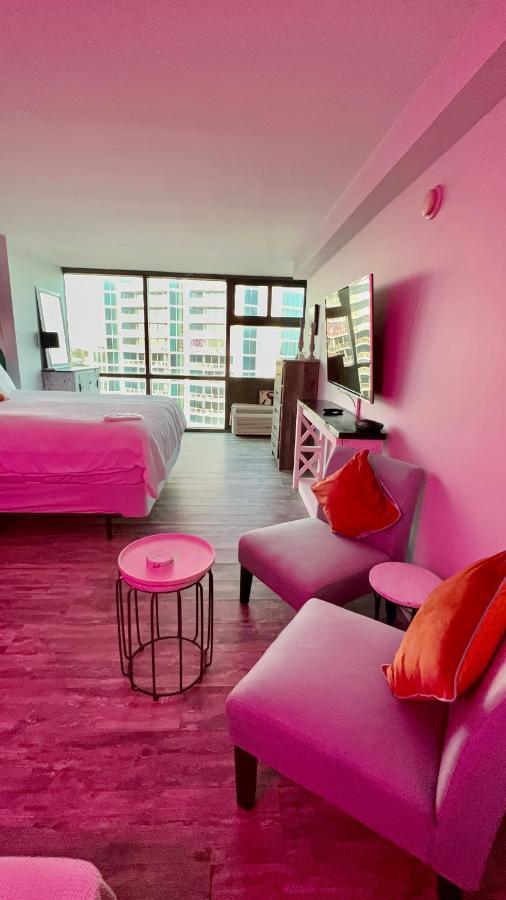 Beachfront Daytona Apartment
