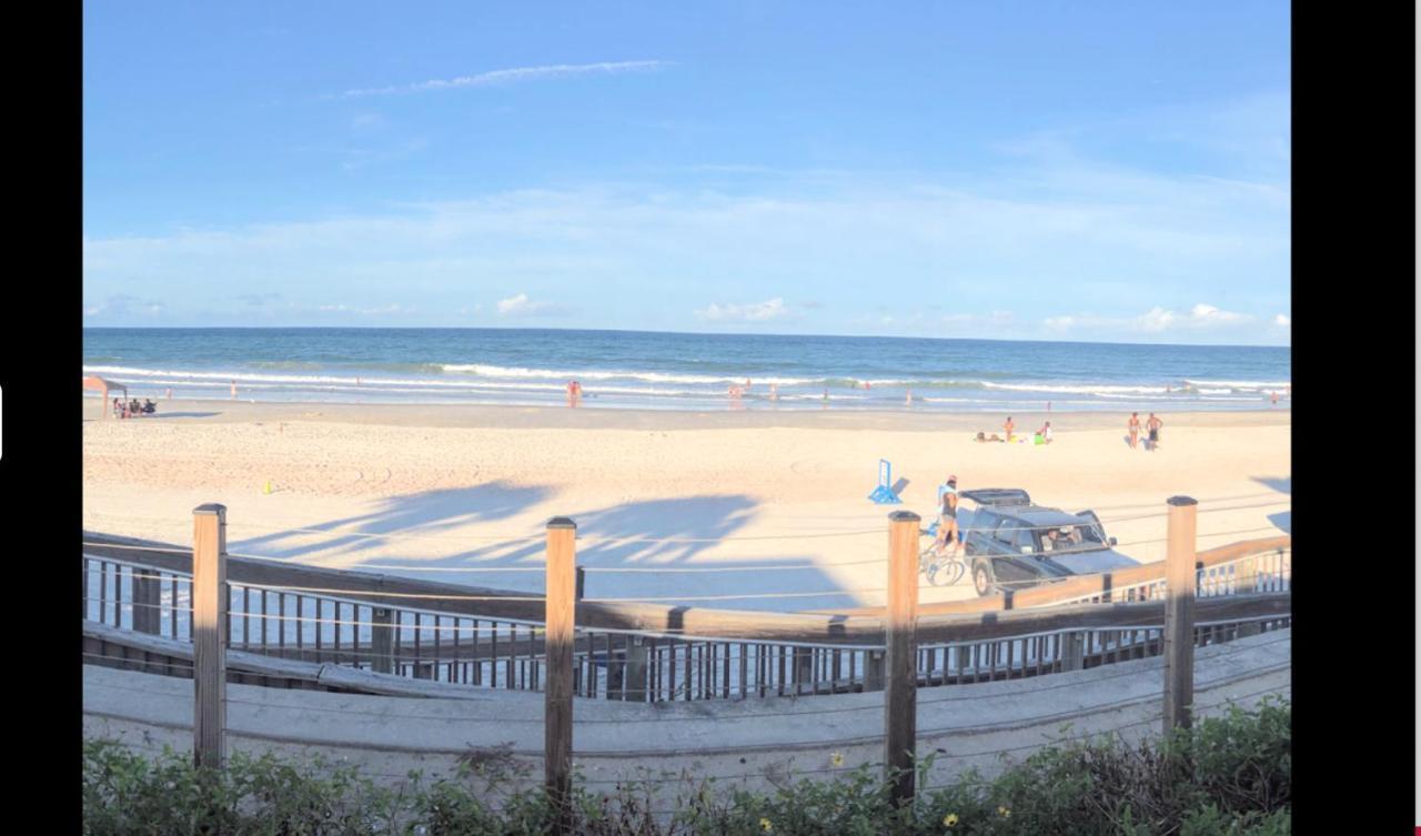 Beachfront Daytona Apartment Daytona Beach