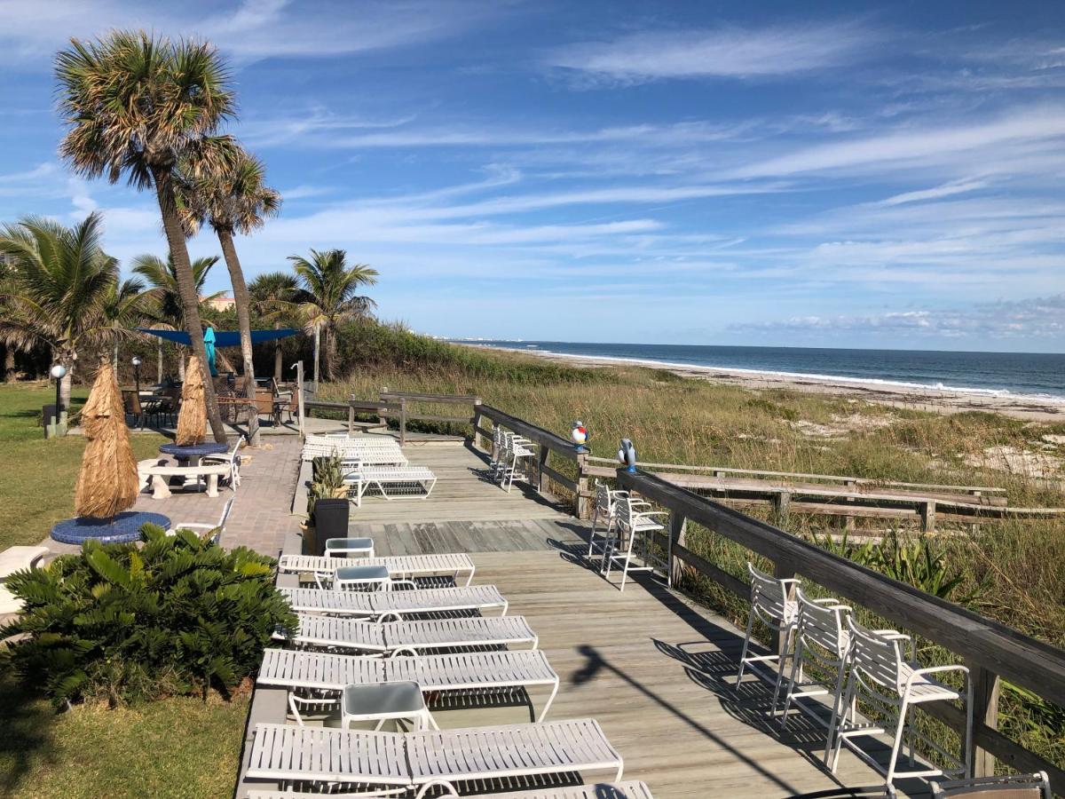 Aparthotel Surf Cocoa Beach