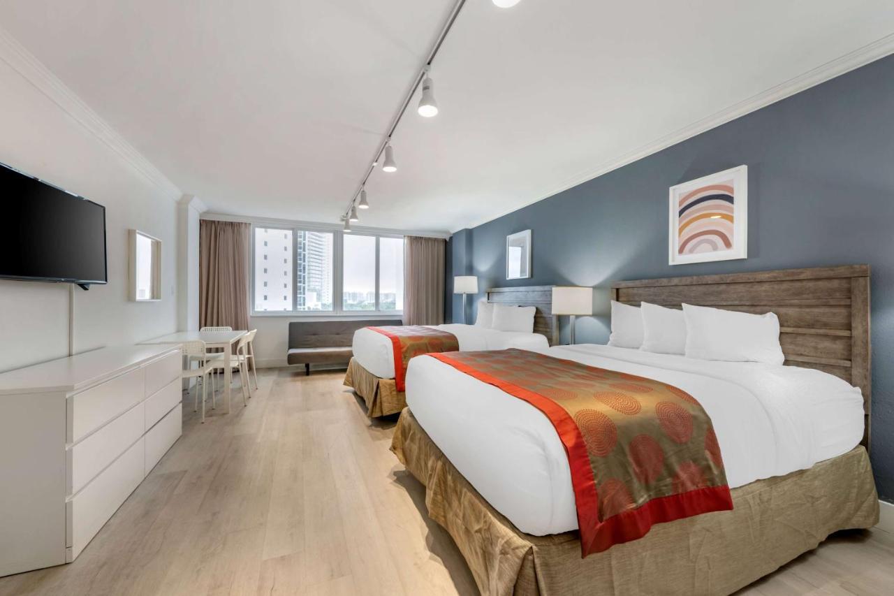 Ramada Plaza By Wyndham Marco Polo Hotel Golden Beach