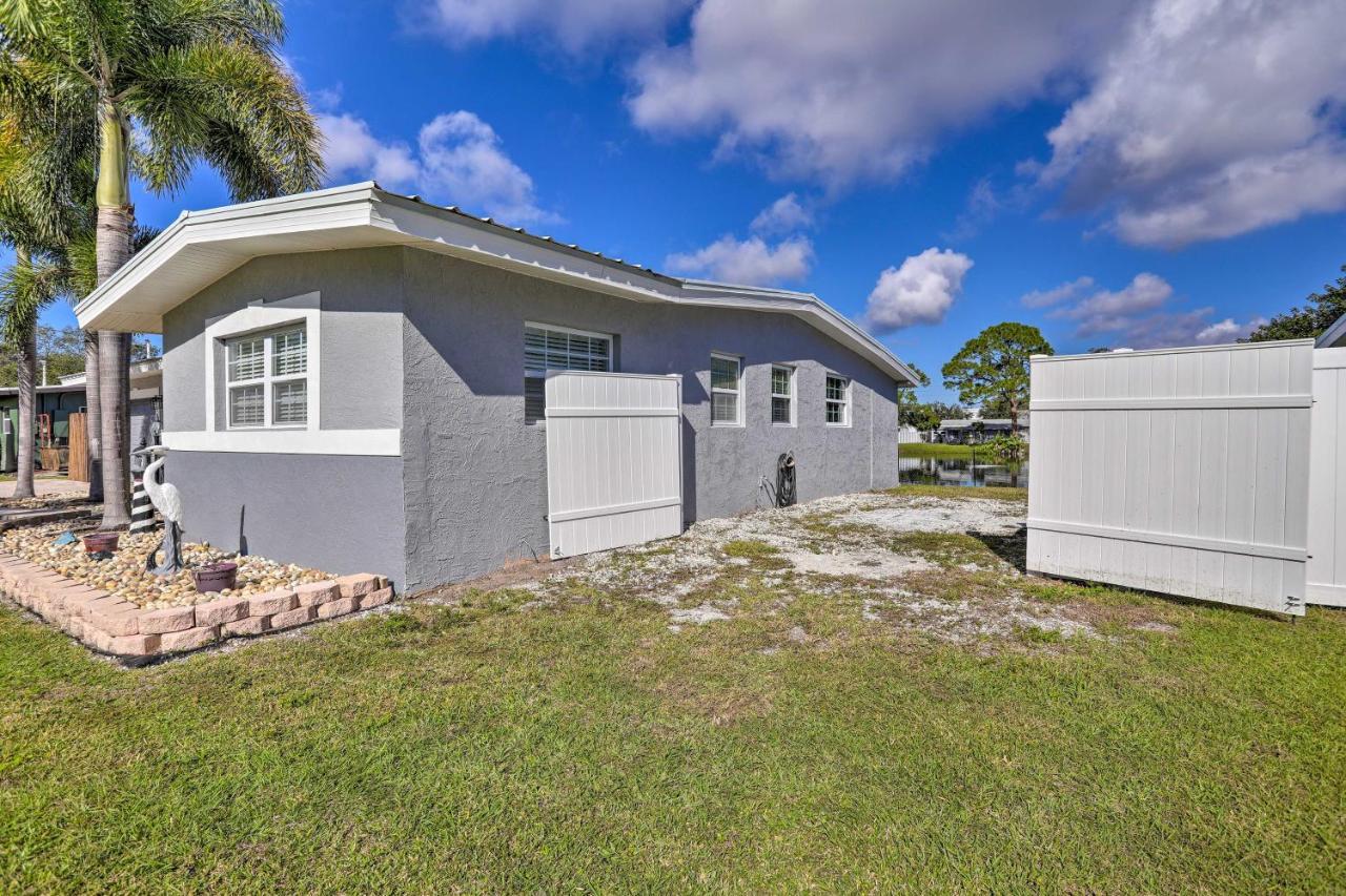 Holiday home Modern With Patio, 3 Mi To Beach!