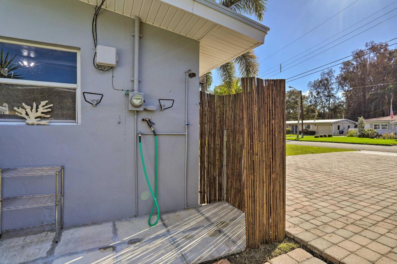 Modern With Patio, 3 Mi To Beach! Holiday home