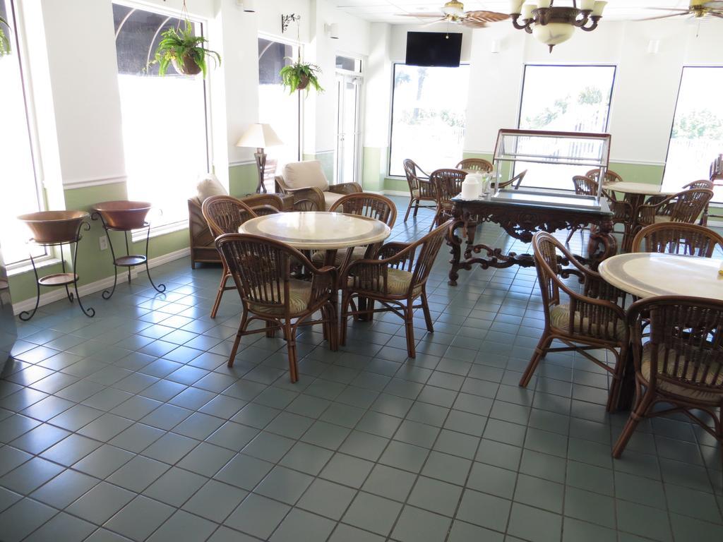 Royal Mansions Aparthotel Cape Canaveral