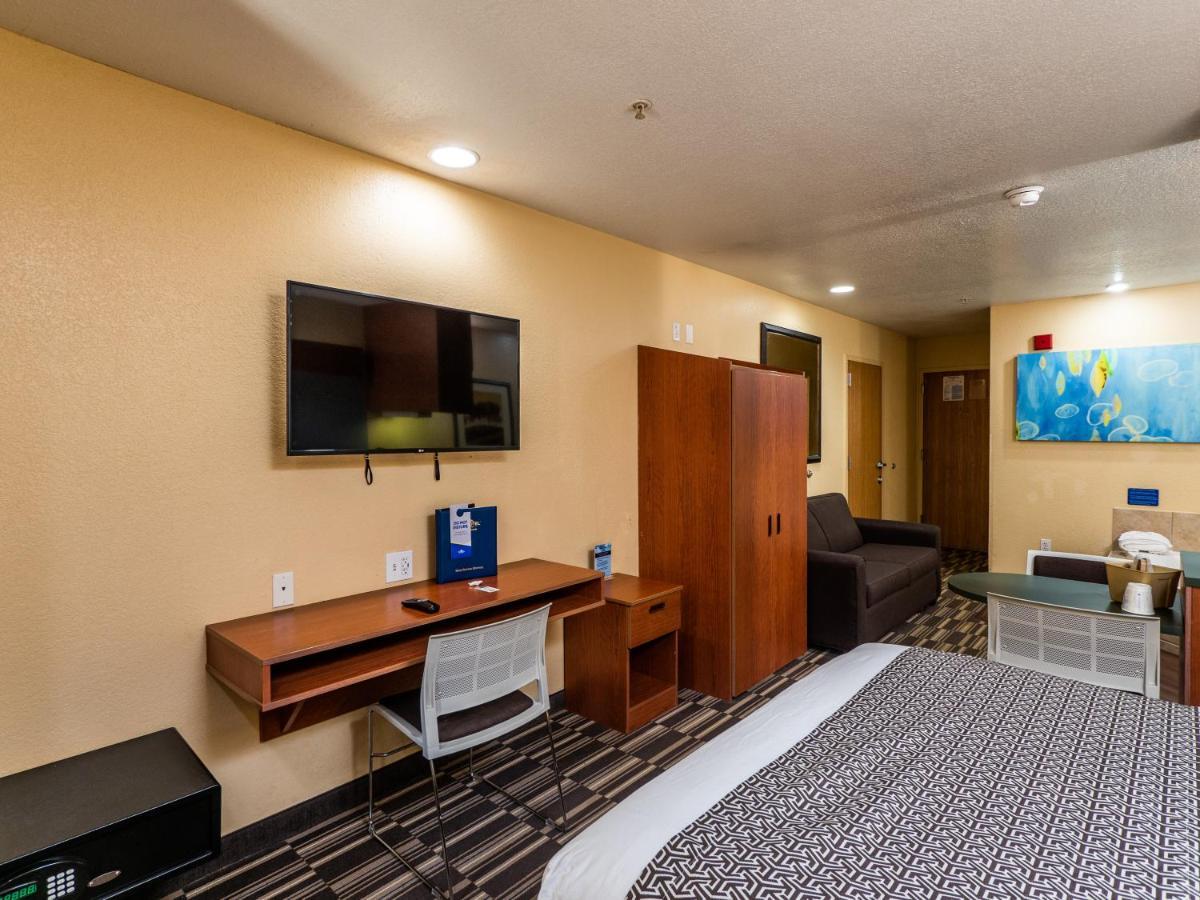 Microtel And 2* Ocala