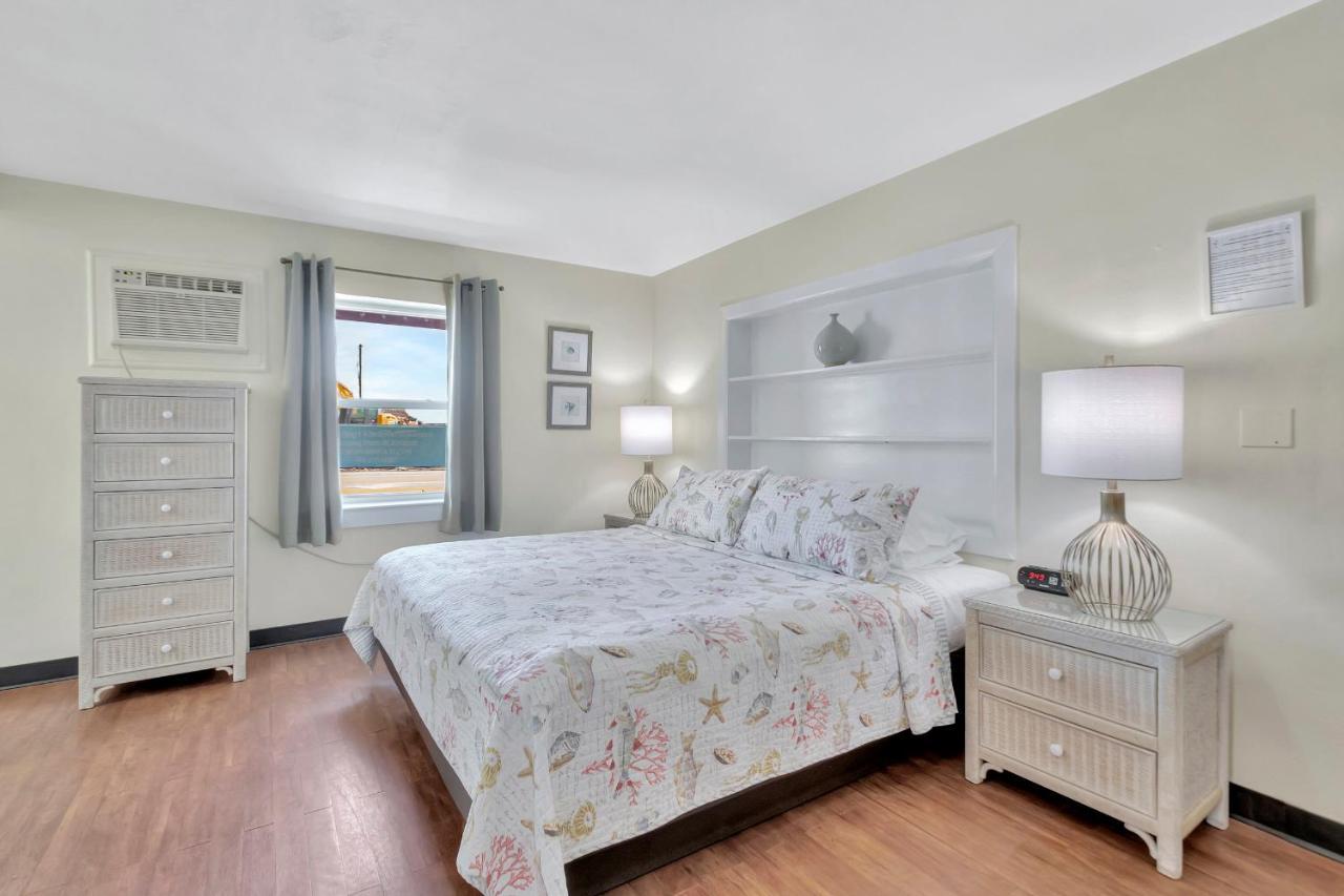Seahorse Motel 3*
