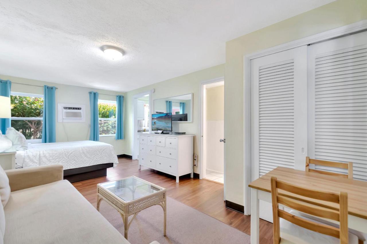 Seahorse Motel 3*