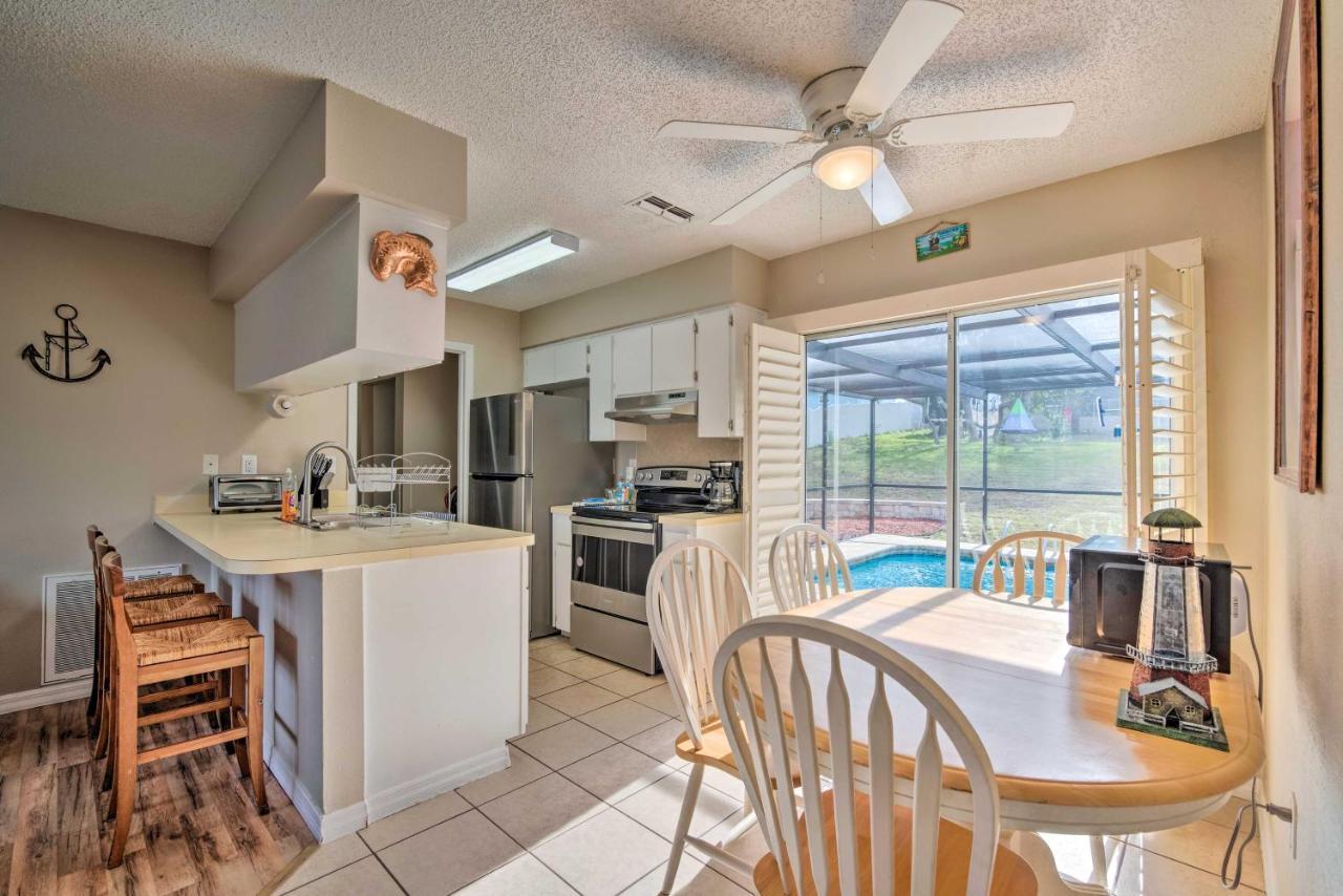 Vacation With Central Aandc! Holiday home Spring Hill