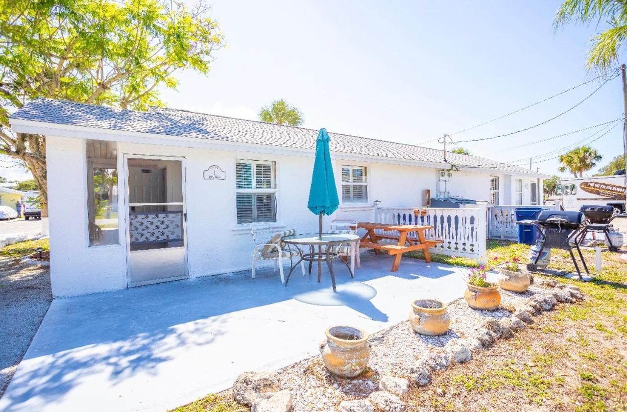 Bungalow 1 Minute From The #4 Englewood