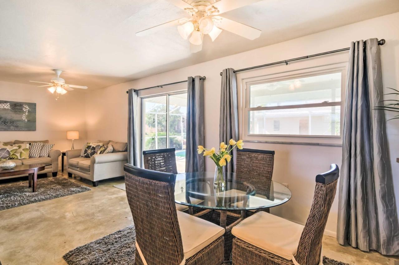 Holiday home Breezy With Pool - Walk To Beach! Marco Island
