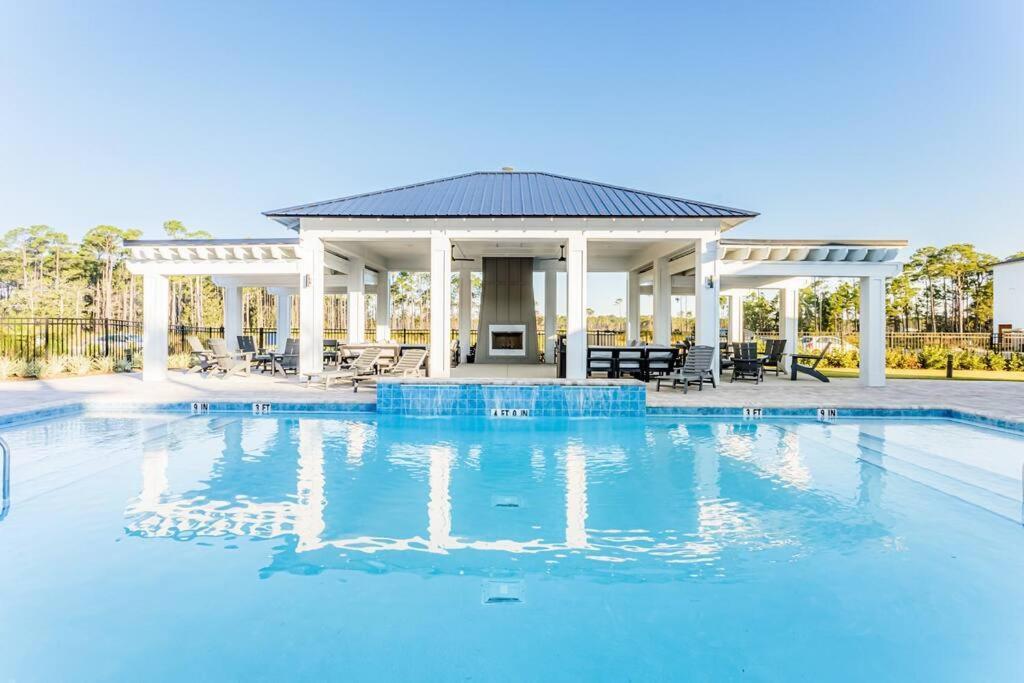 Luxury Family On Bay W/ Pool 2 Miles To Beach * Pensacola