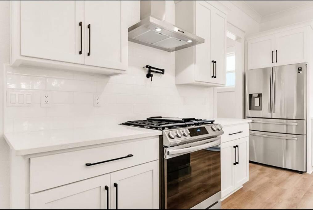 Luxury Family On Bay W/ Pool 2 Miles To Beach Villa Pensacola