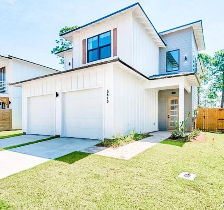 Luxury Family On Bay W/ Pool 2 Miles To Beach Villa