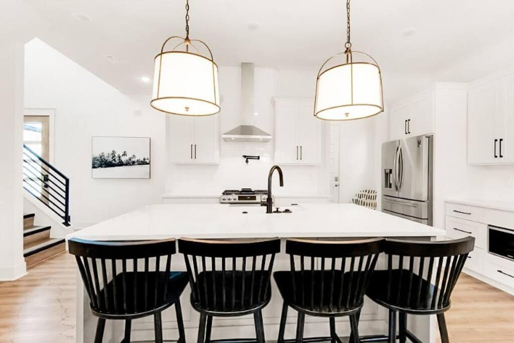 Luxury Family On Bay W/ Pool 2 Miles To Beach *