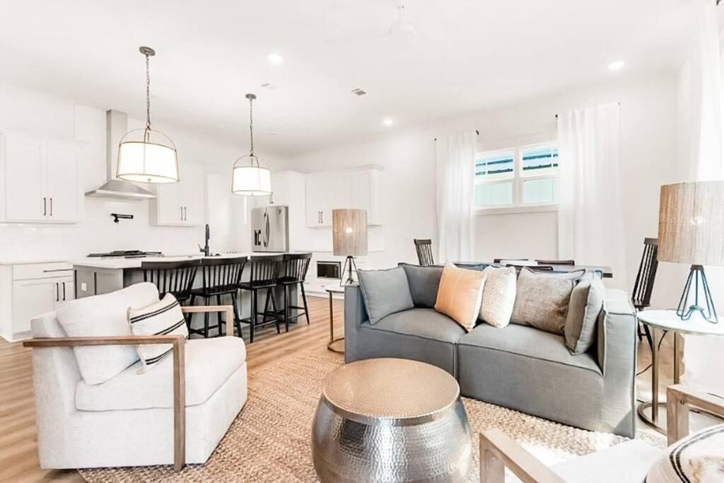 Luxury Family On Bay W/ Pool 2 Miles To Beach * Pensacola