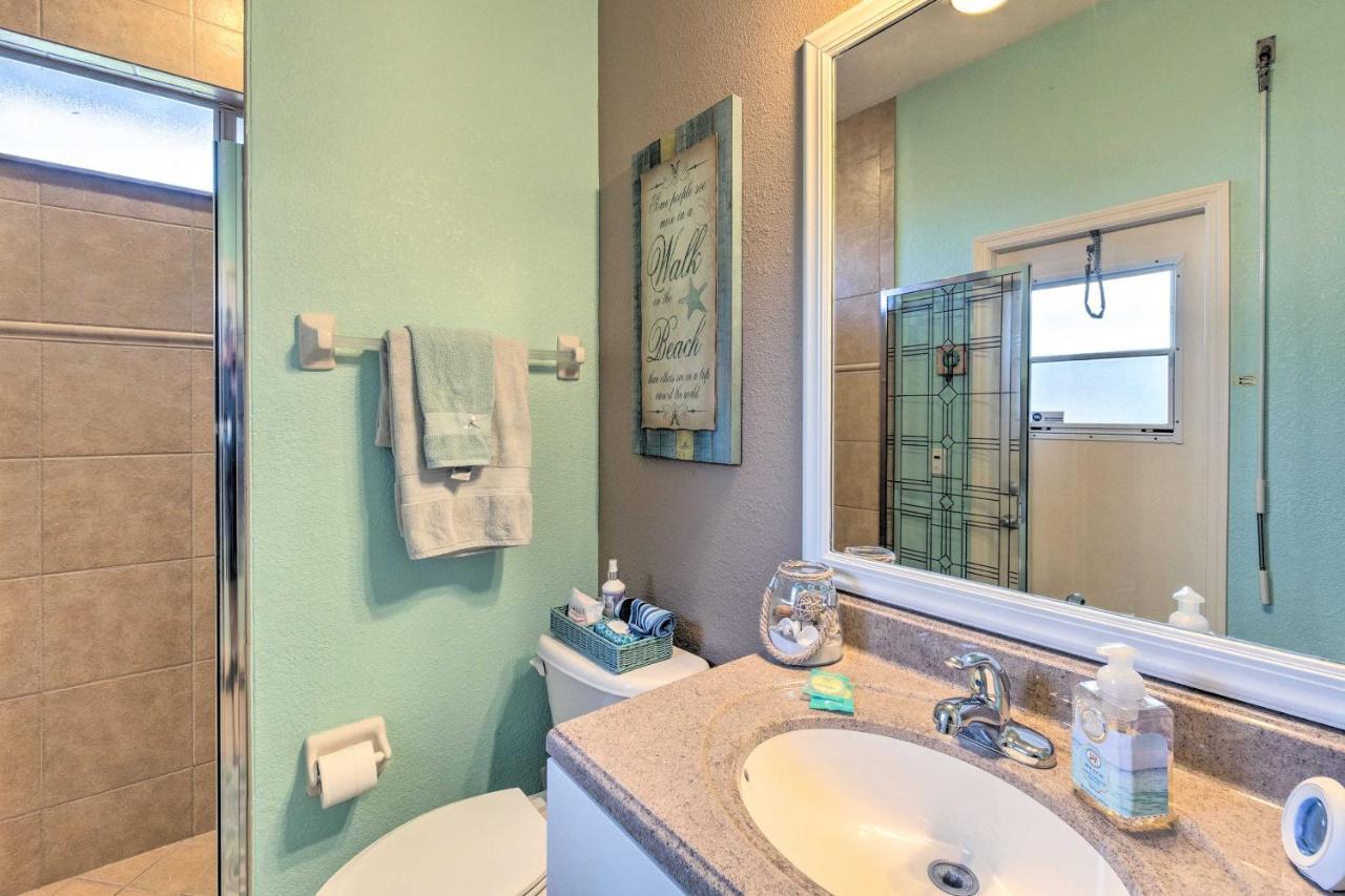 Holiday home Spacious With Lanai! *