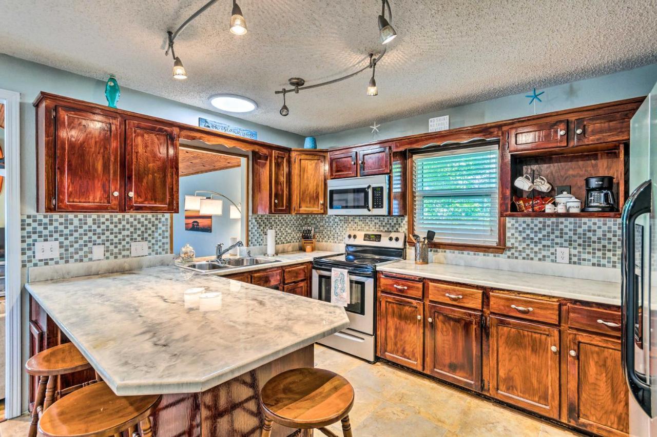 Serene Vacation With Gas Grill * Pensacola