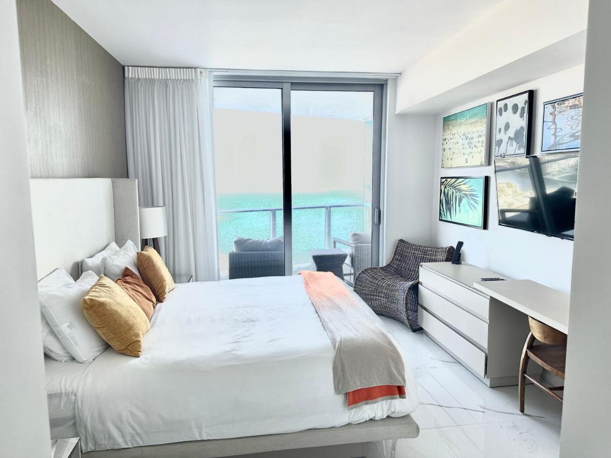 Apartment Lyfe Oceanview Luxury 2 Bedroom Unit Hollywood