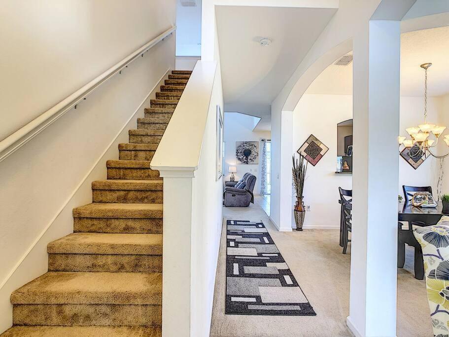 Villa Area Pool - 6br/4.5ba - 12 Guests Davenport