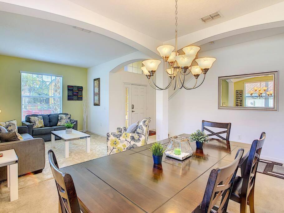 Villa Area Pool - 6br/4.5ba - 12 Guests Davenport