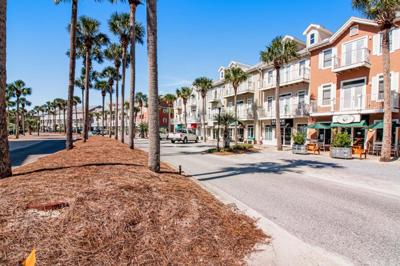 Gulf Place 214