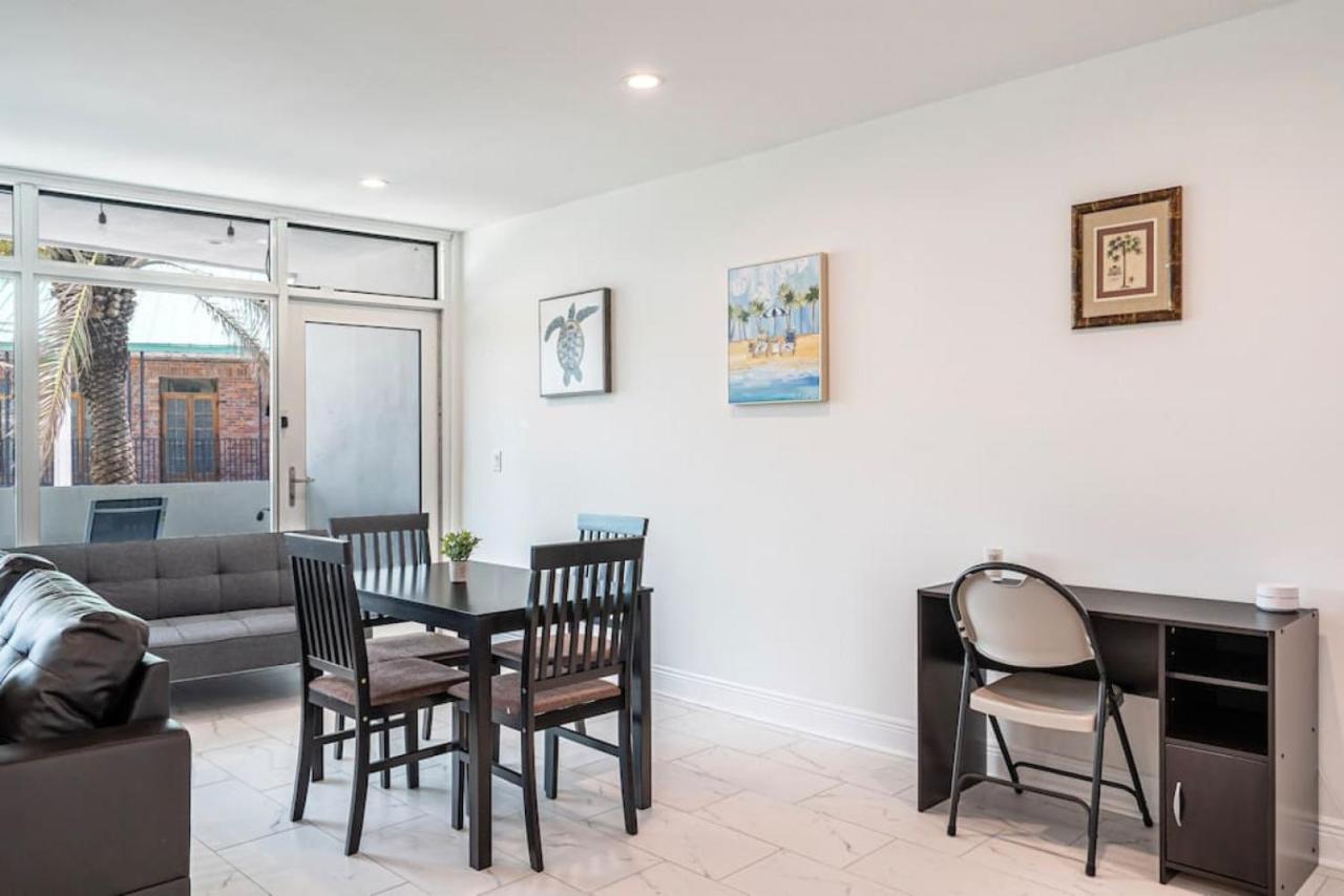The Purple Pelican Beachfront With Ocean Balcony Unit 2 * Fort Lauderdale