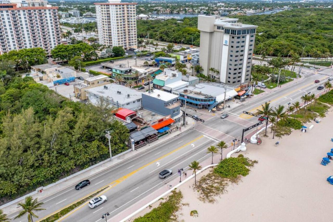 The Purple Pelican Beachfront With Ocean Balcony Unit 2 Fort Lauderdale