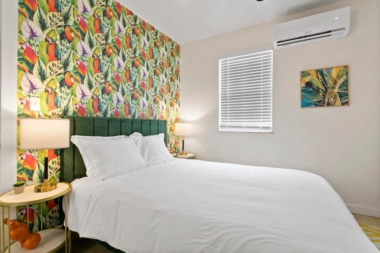Apartment Bayside Safari 1bed 1 Bath Tampa