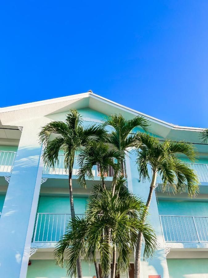 Bayside Inn 3*