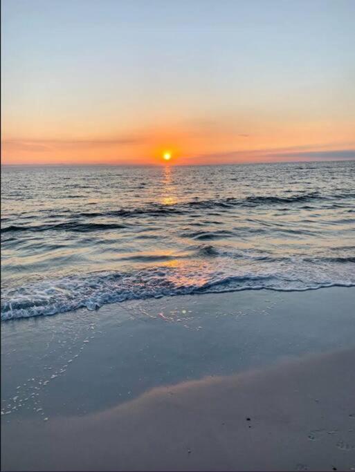 Holiday home Amzg Gulf View,4 Bd/3.5 Bath Home, Pvt Heated Pool