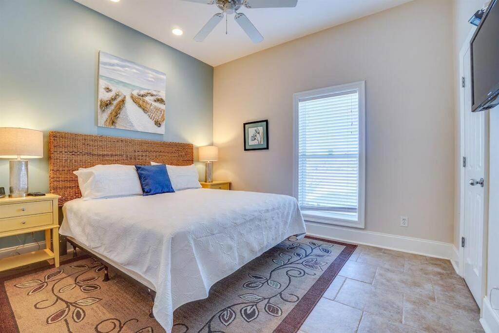 Holiday home Amzg Gulf View,4 Bd/3.5 Bath Home, Pvt Heated Pool