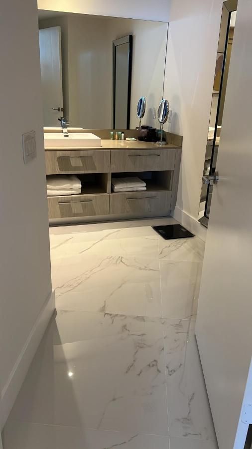 Lyfe Oceanview Luxury 2 Bedroom Unit Hollywood