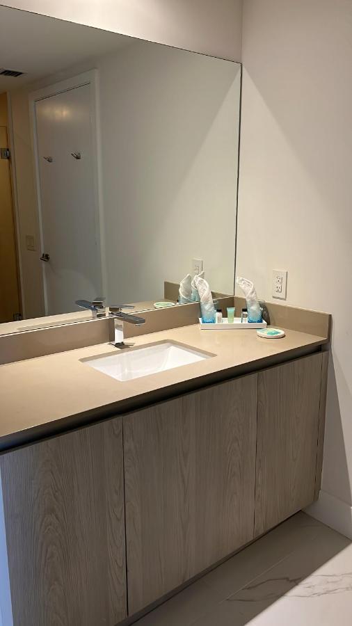 Apartment Lyfe Oceanview Luxury 2 Bedroom Unit