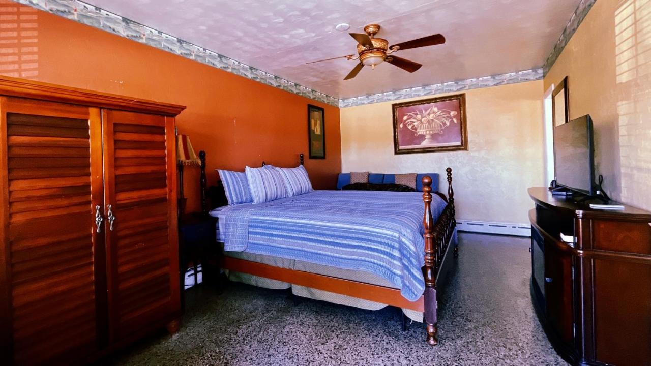 Shamrock Cove Inn 4*